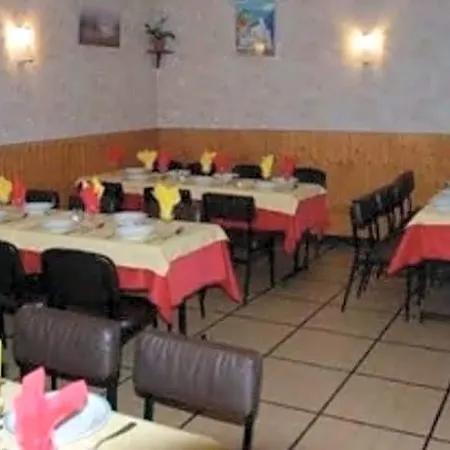Отель Restaurant N.d.auxiliatrice 2*