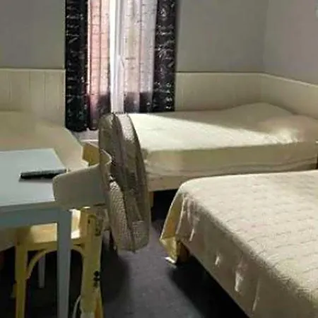 Restaurant N.d.auxiliatrice Отель
